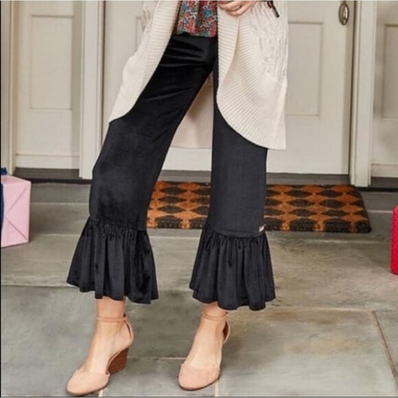NWT Matilda Jane Black Ruffle Velvet Pants  SMALL - Picture 1 of 8